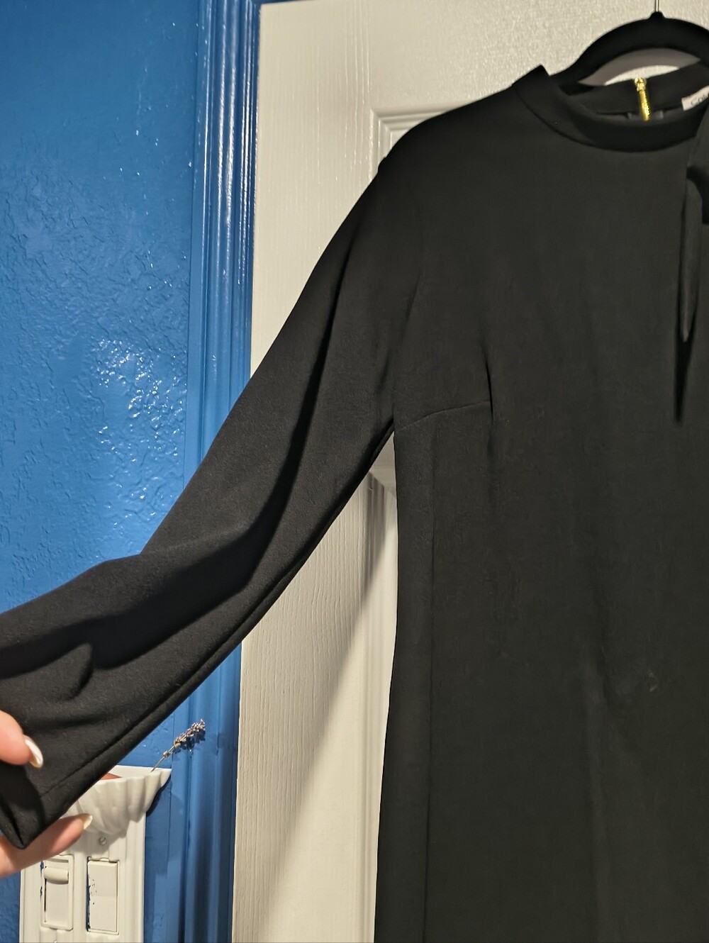 Calvin Klein Black Tie Neck Long Sleeve Sheath Dress Exposed Gold Zip Size 10 - Picture 7 of 13